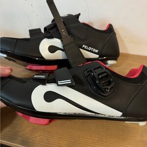 Peloton cycling shoes
